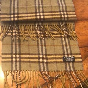 Men’s  Burberry London scarf
